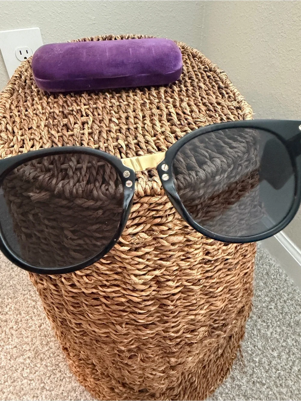 Gucci Men's Sunglasses GG0586SA 001 Black Gold  Lens 55mm Authentic